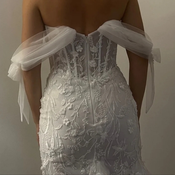 Calla Blanche Wedding Gown Teresa street size 4/6 Sorry Sold Xoxo - Picture 5 of 8